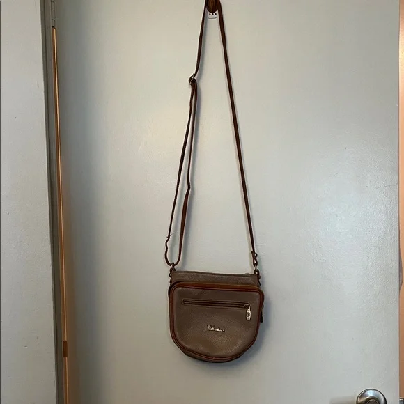 Valentina Cream Crossbody with Tan Trim and Gold Hardware - Picture 10 of 14